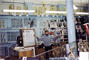 Bill Lewington History Images