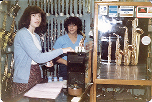 Bill Lewington History Images